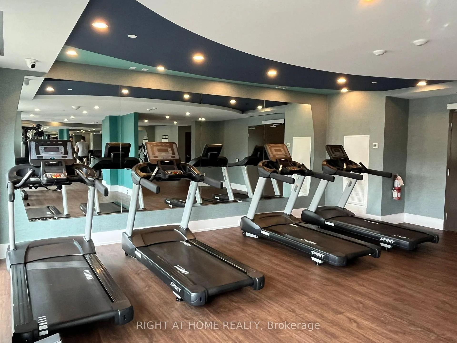 Photo 13 of Unit 505, 470 dundas Street E, Hamilton, Waterdown — HOMEH