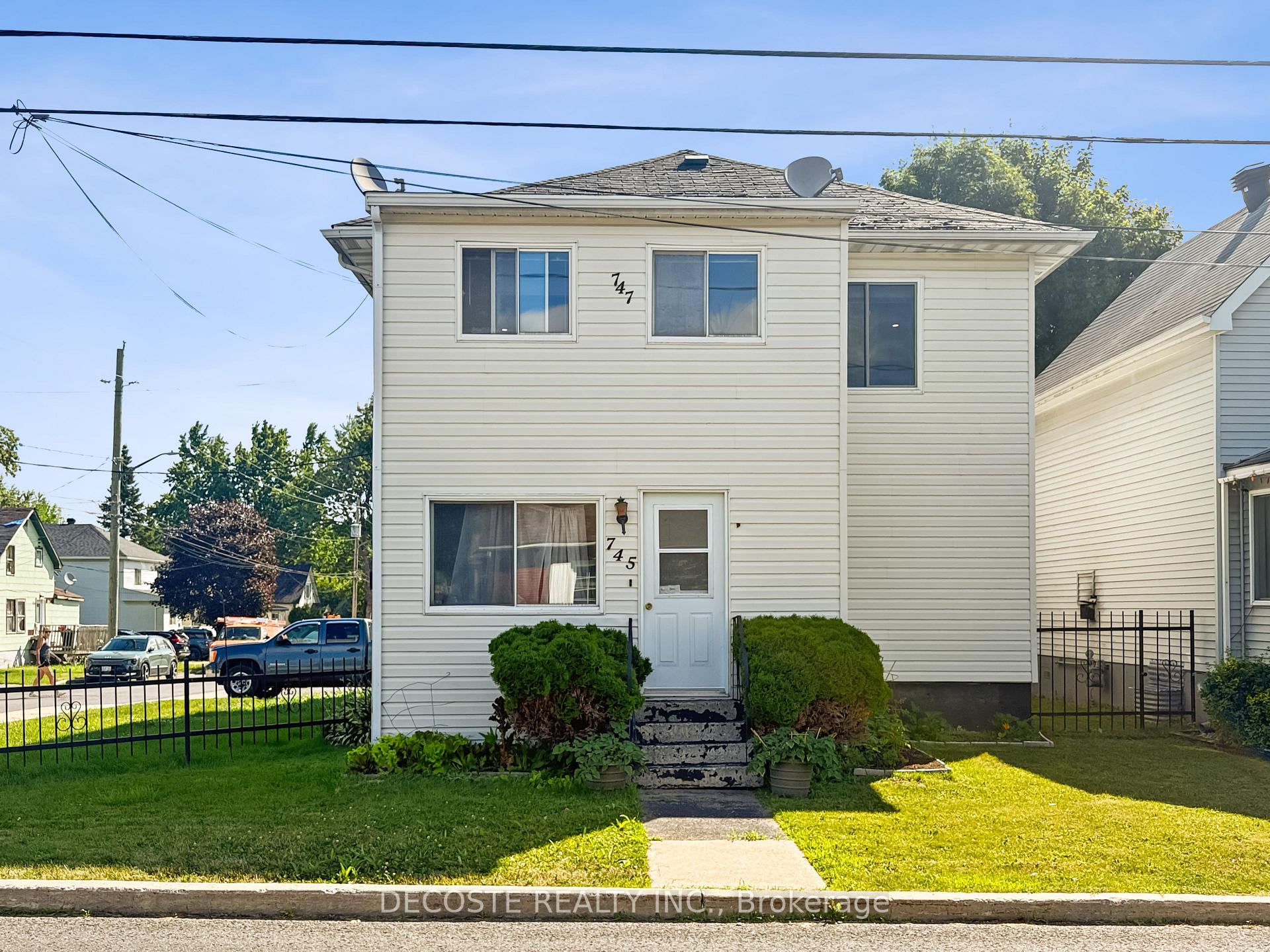 Photo 2 of 745-747 Amelia Street, Cornwall — HOMEH