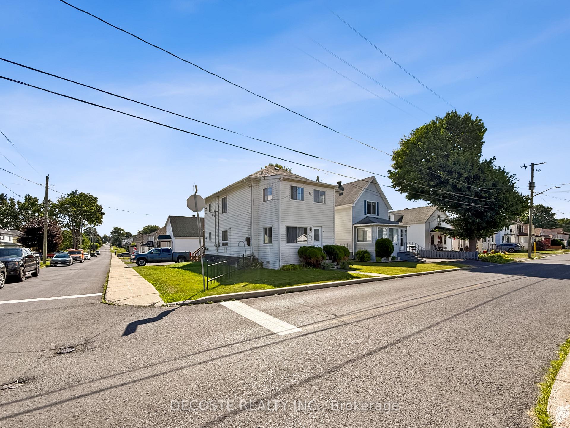 Photo 3 of 745-747 Amelia Street, Cornwall — HOMEH