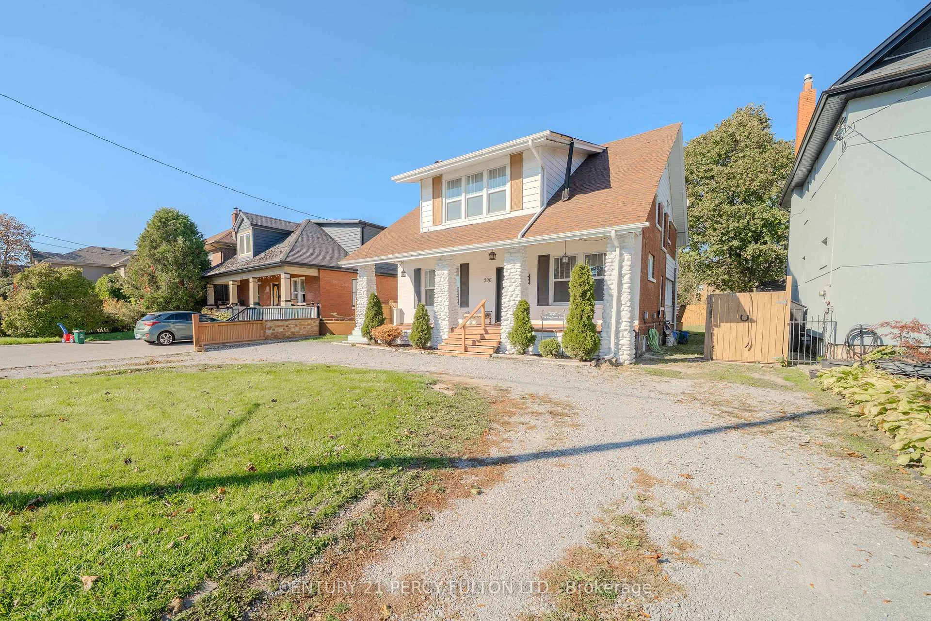 Photo 3 of 296 King Street E, Oshawa, Central — HOMEH