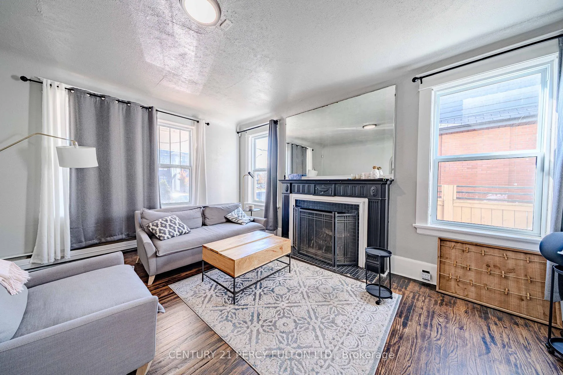 Photo 9 of 296 King Street E, Oshawa, Central — HOMEH