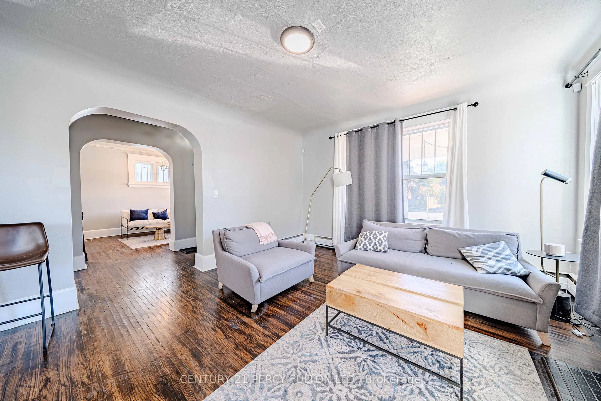 Photo 10 of 296 King Street E, Oshawa, Central — HOMEH