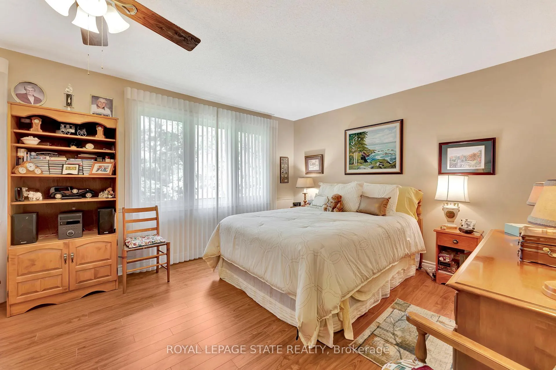 Photo 18 of Unit 12, 30 Osler Drive, Hamilton, Dundas — HOMEH