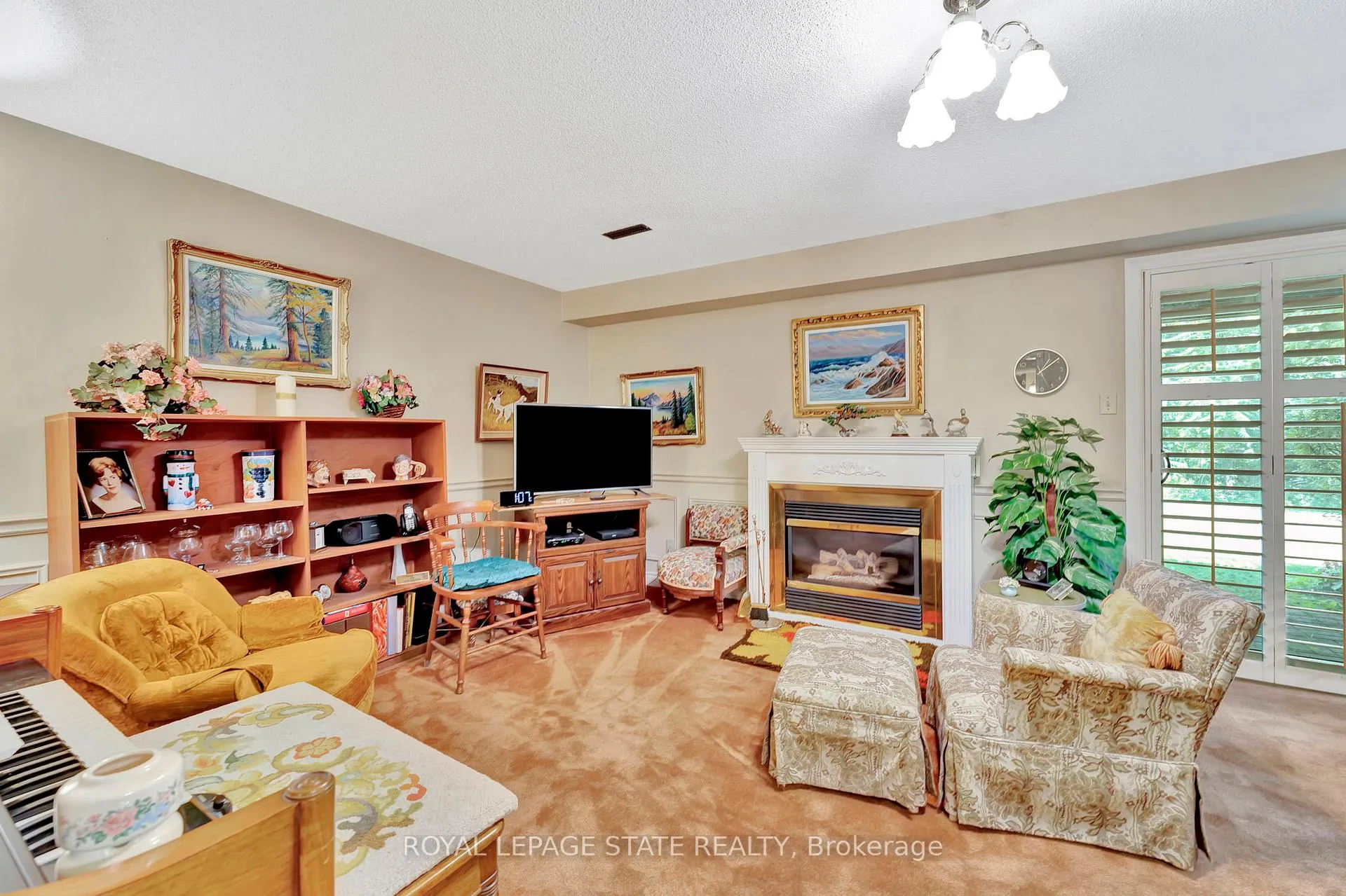 Photo 25 of Unit 12, 30 Osler Drive, Hamilton, Dundas — HOMEH