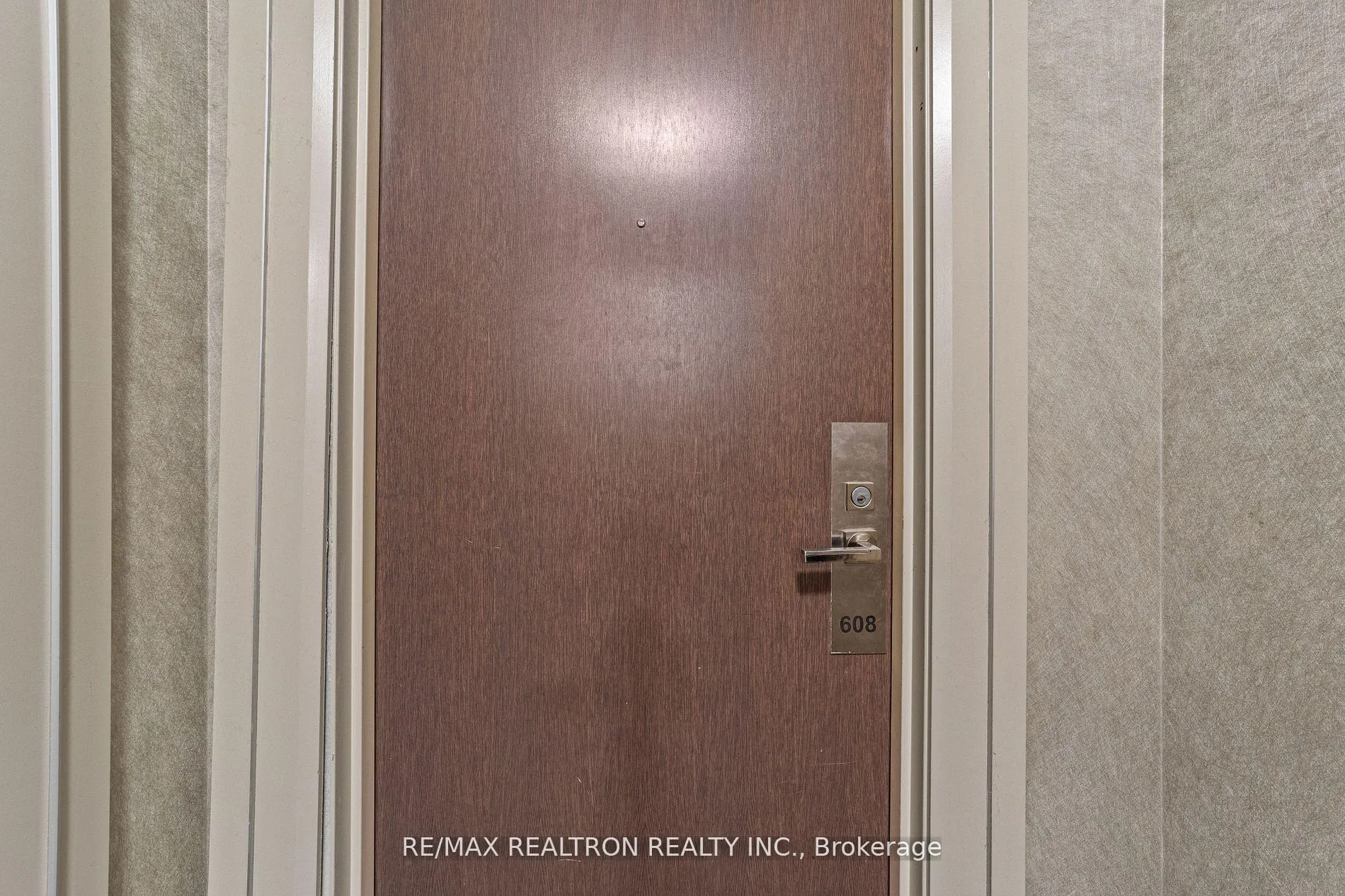 Photo 8 of Unit 608, 75 North Park Road, Vaughan, Beverley Glen — HOMEH