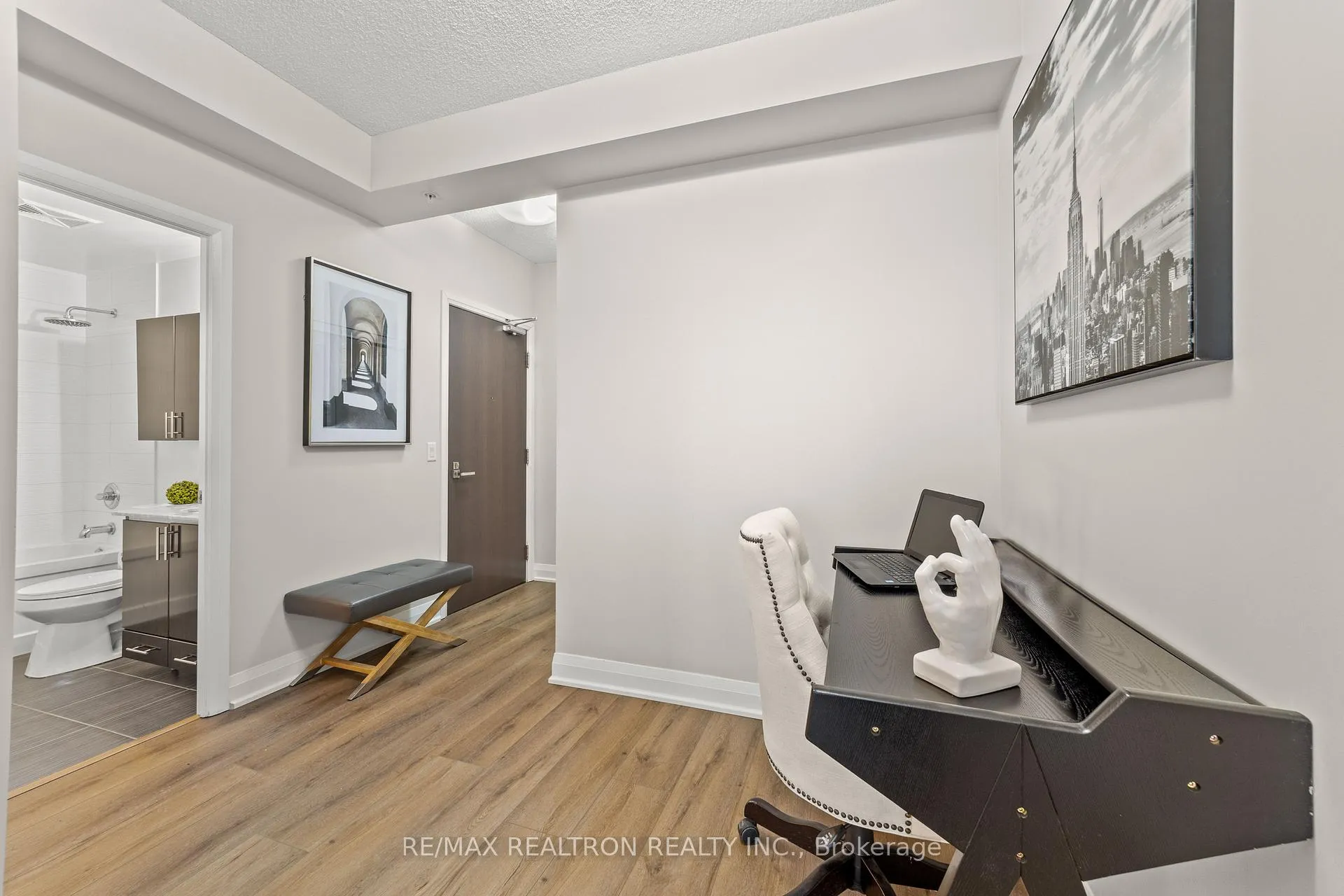 Photo 9 of Unit 608, 75 North Park Road, Vaughan, Beverley Glen — HOMEH