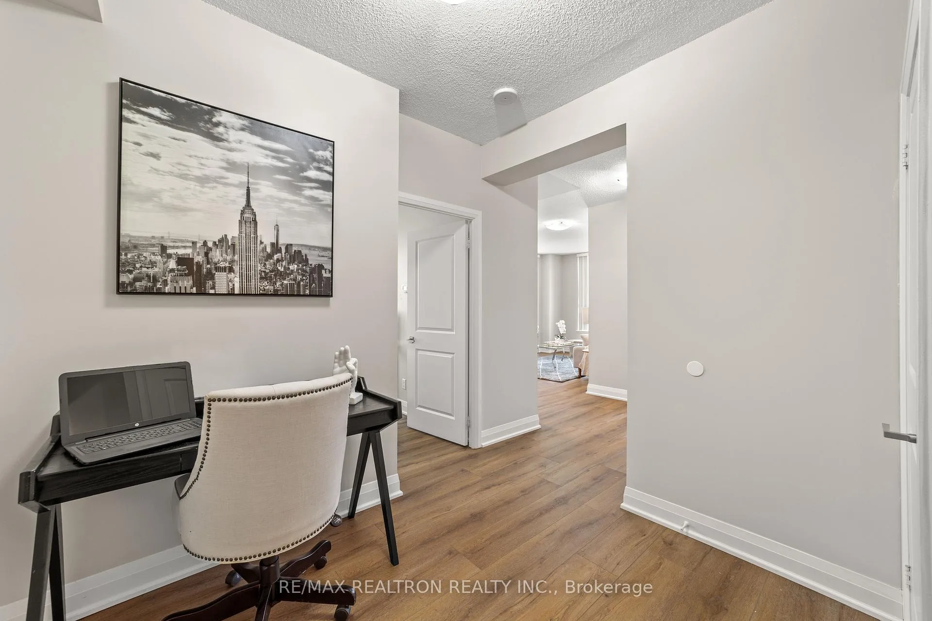Photo 13 of Unit 608, 75 North Park Road, Vaughan, Beverley Glen — HOMEH