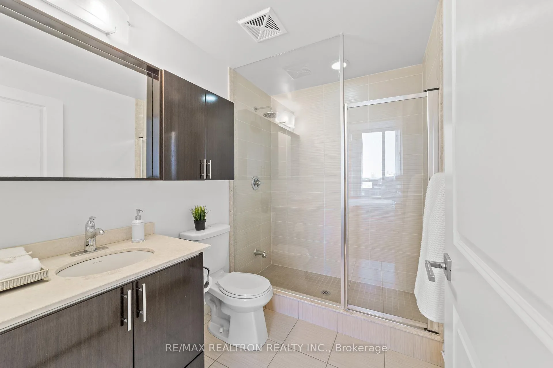 Photo 27 of Unit 608, 75 North Park Road, Vaughan, Beverley Glen — HOMEH