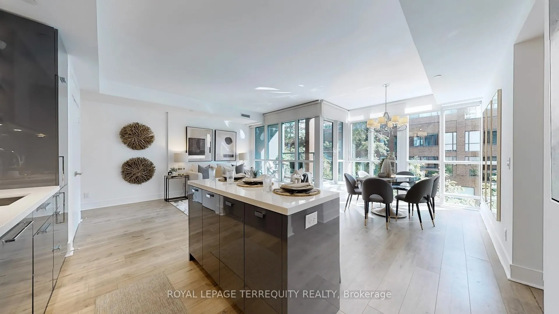 Photo 11 of Unit 313, 32 Davenport Road, Toronto, The Annex — HOMEH