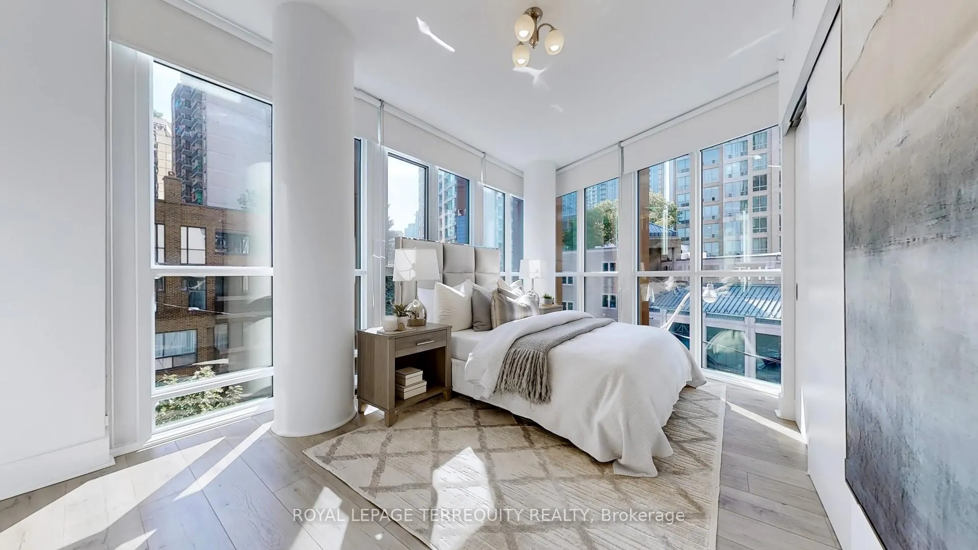 Photo 14 of Unit 313, 32 Davenport Road, Toronto, The Annex — HOMEH