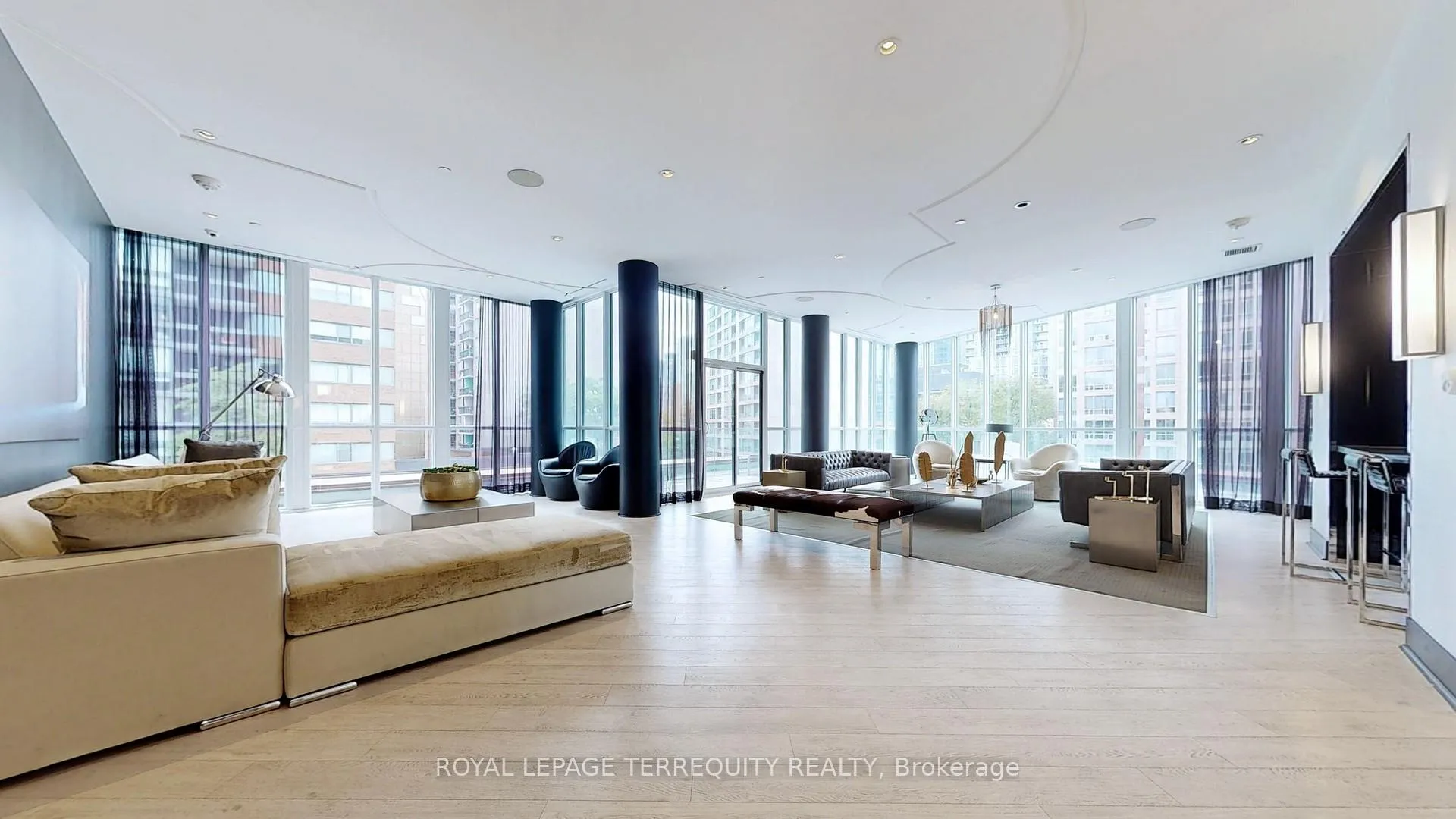 Photo 33 of Unit 313, 32 Davenport Road, Toronto, The Annex — HOMEH