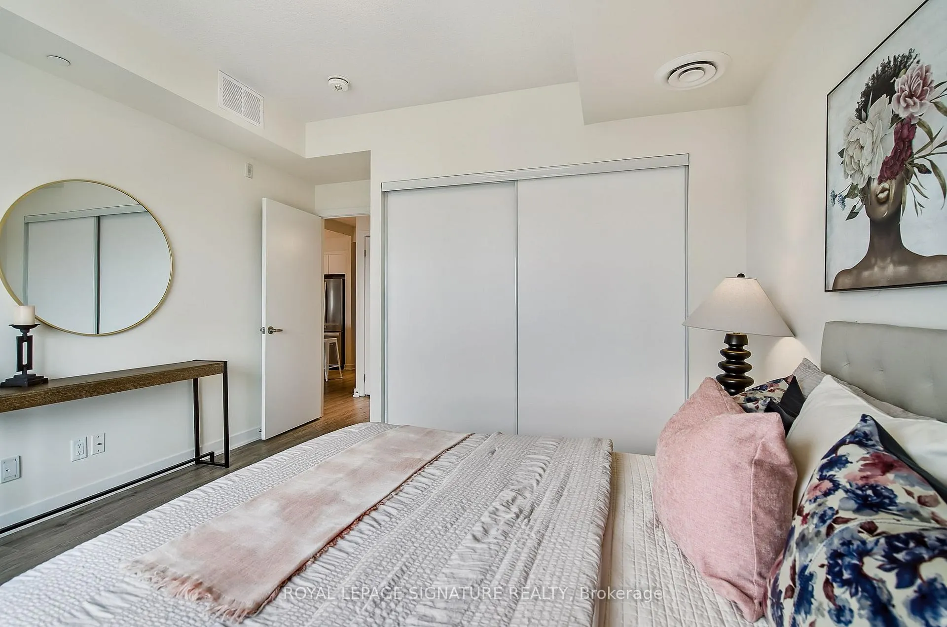 Photo 17 of Unit 412, 16 Markle Crescent, Hamilton, Ancaster — HOMEH