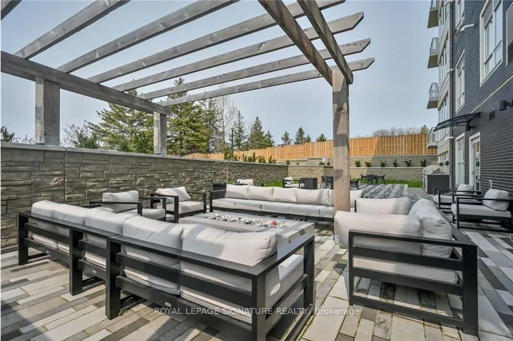 Photo 24 of Unit 412, 16 Markle Crescent, Hamilton, Ancaster — HOMEH