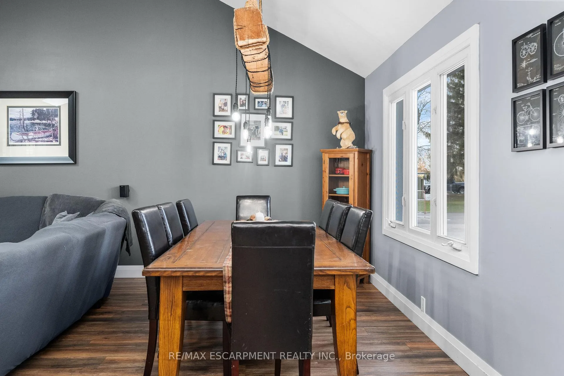 Photo 5 of 2118 Governors Road, Hamilton, Ancaster — HOMEH