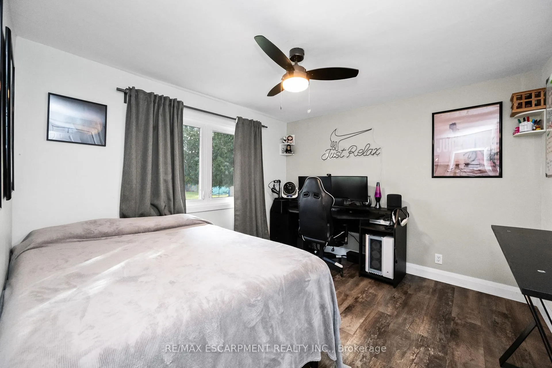 Photo 18 of 2118 Governors Road, Hamilton, Ancaster — HOMEH