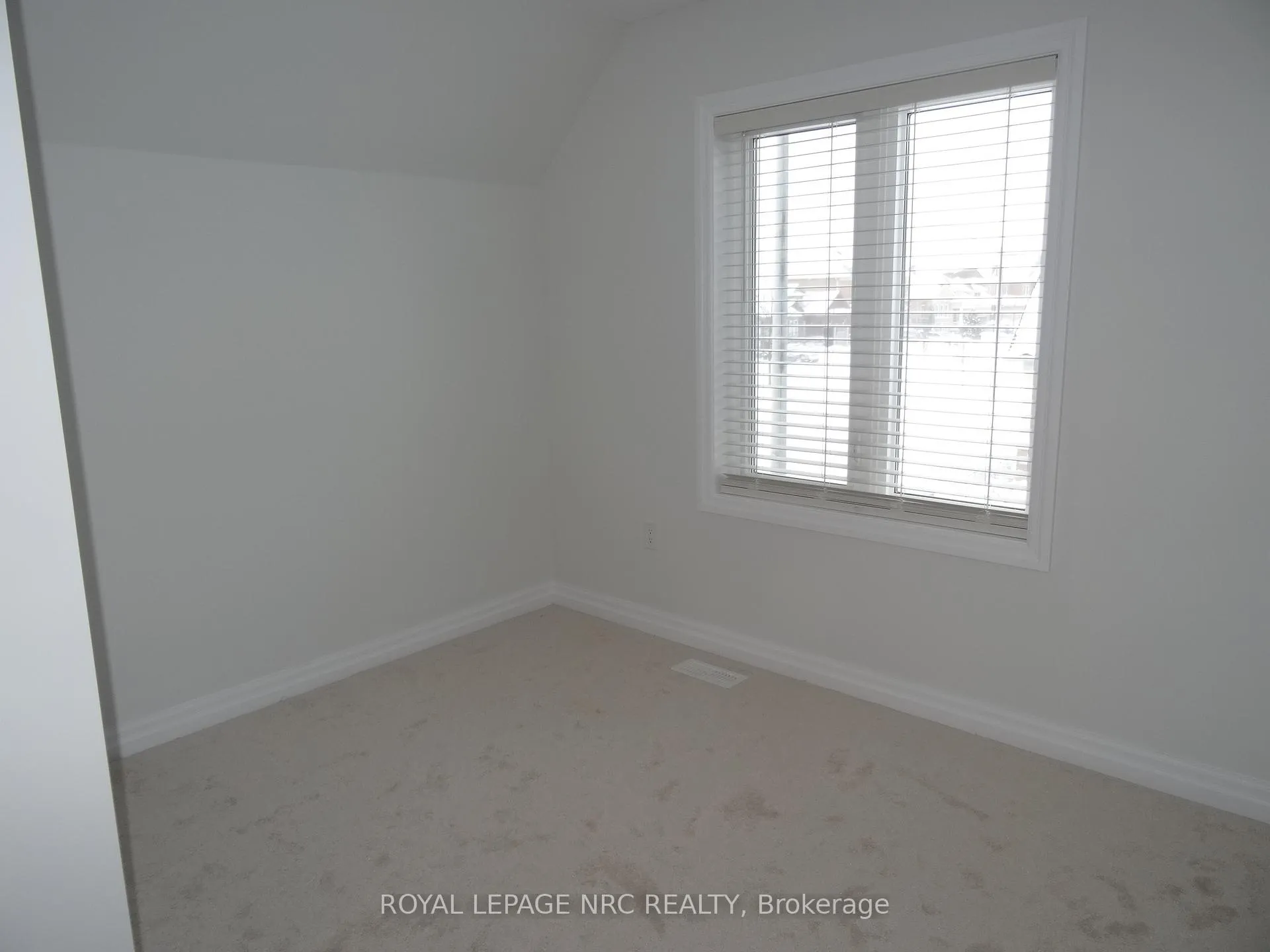 Photo 20 of Unit 1, 4311 Mann Street, Niagara Falls, Lyons Creek — HOMEH