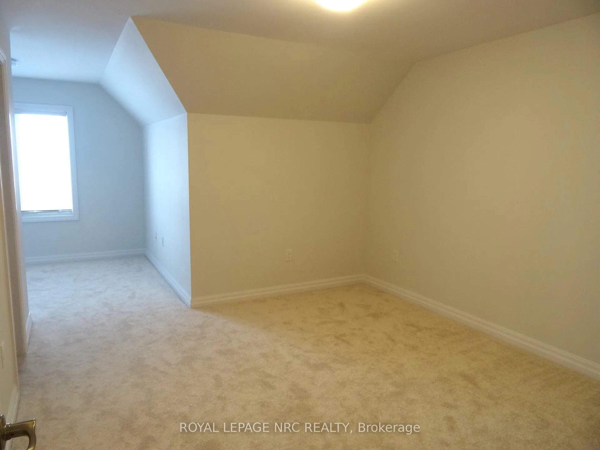 Photo 26 of Unit 1, 4311 Mann Street, Niagara Falls, Lyons Creek — HOMEH