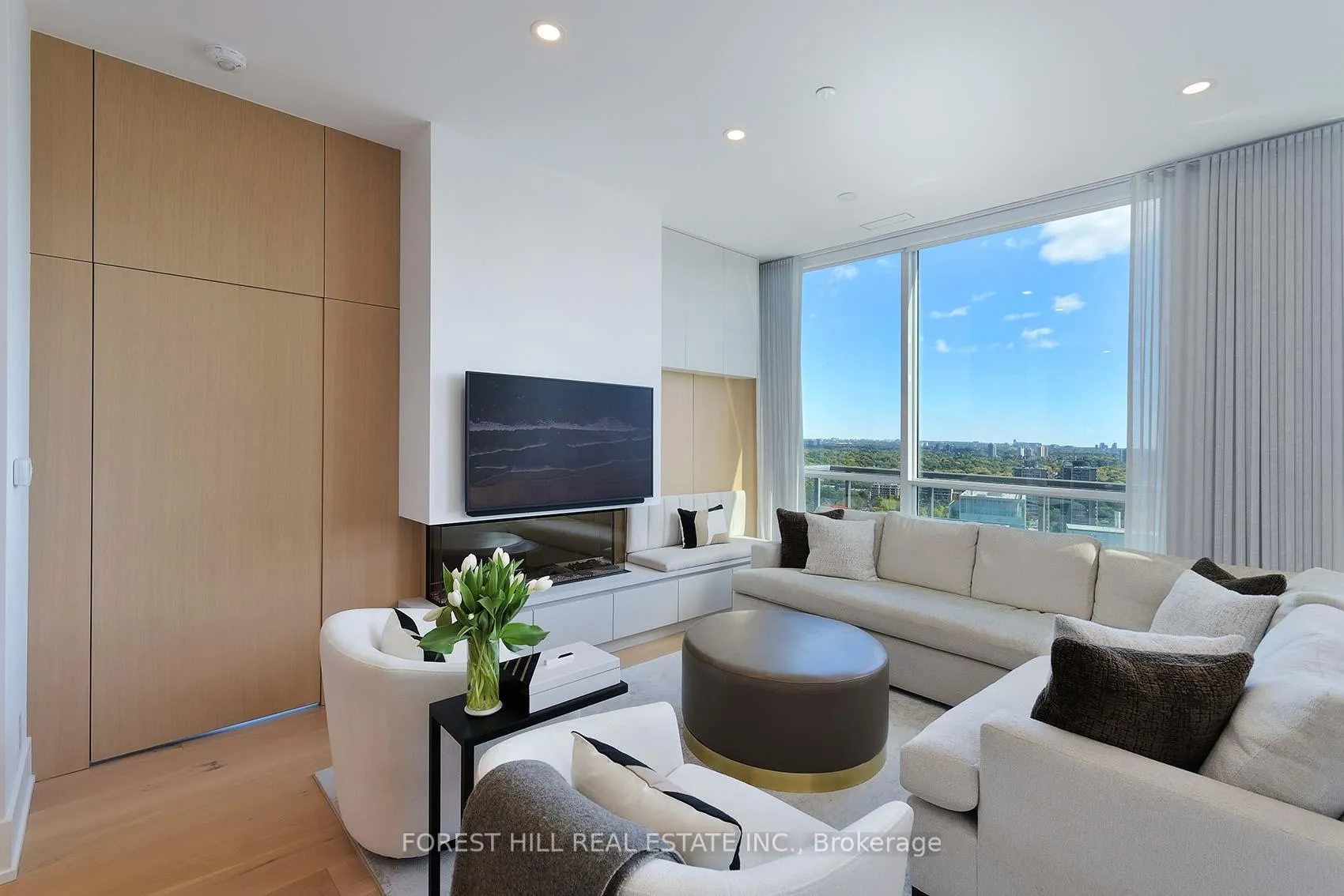 Photo 4 of Unit PH01, 181 Bedford Road, Toronto, The Annex — HOMEH