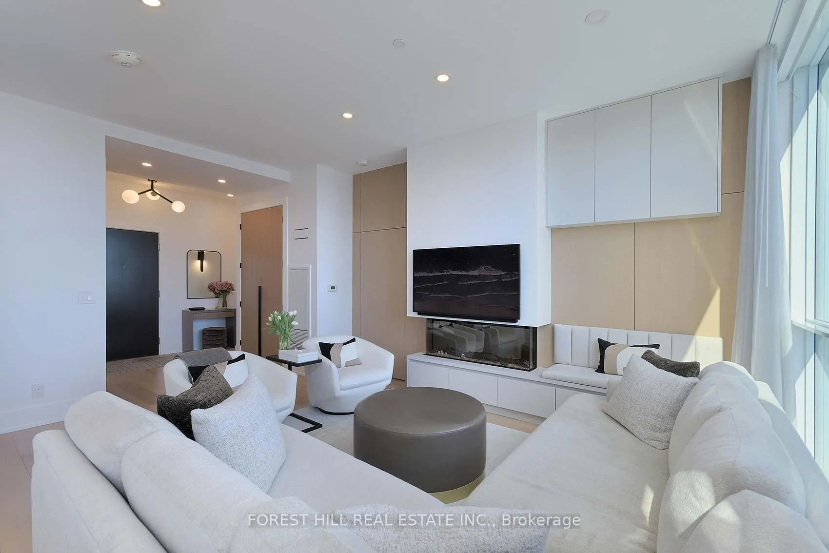 Photo 5 of Unit PH01, 181 Bedford Road, Toronto, The Annex — HOMEH