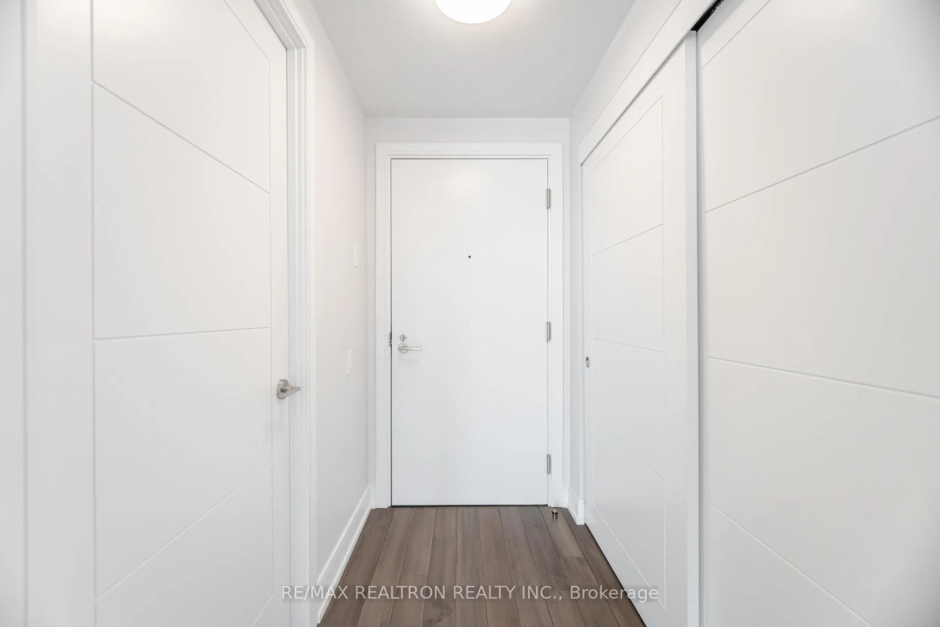 Photo 2 of Unit 1105, 2525 Bathurst Street, Toronto, Forest Hill North — HOMEH