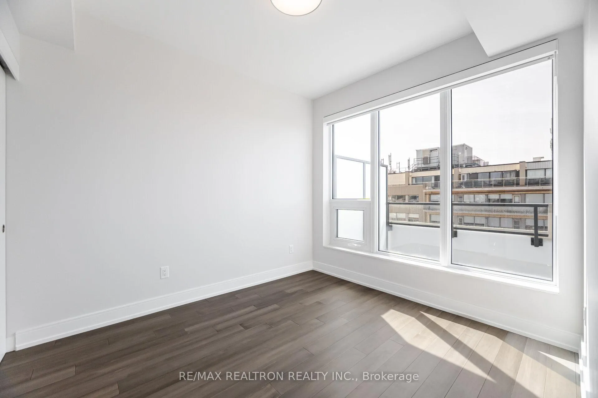 Photo 10 of Unit 1105, 2525 Bathurst Street, Toronto, Forest Hill North — HOMEH