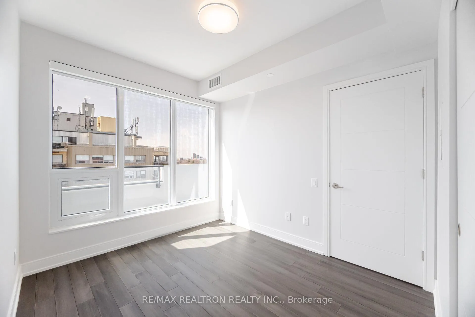 Photo 11 of Unit 1105, 2525 Bathurst Street, Toronto, Forest Hill North — HOMEH
