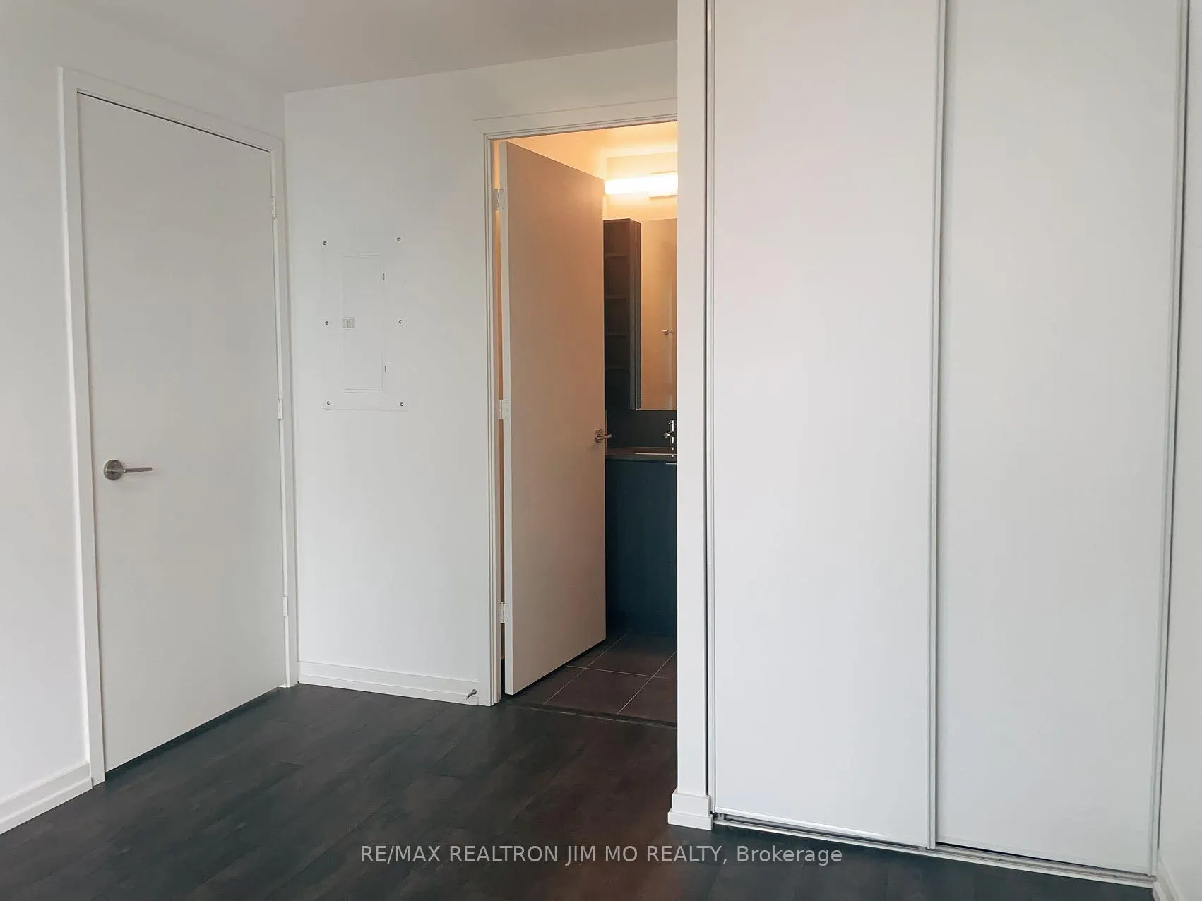 Photo 10 of Unit 3103, 7890 Jane Street, Vaughan, Vaughan Corporate Centre — HOMEH