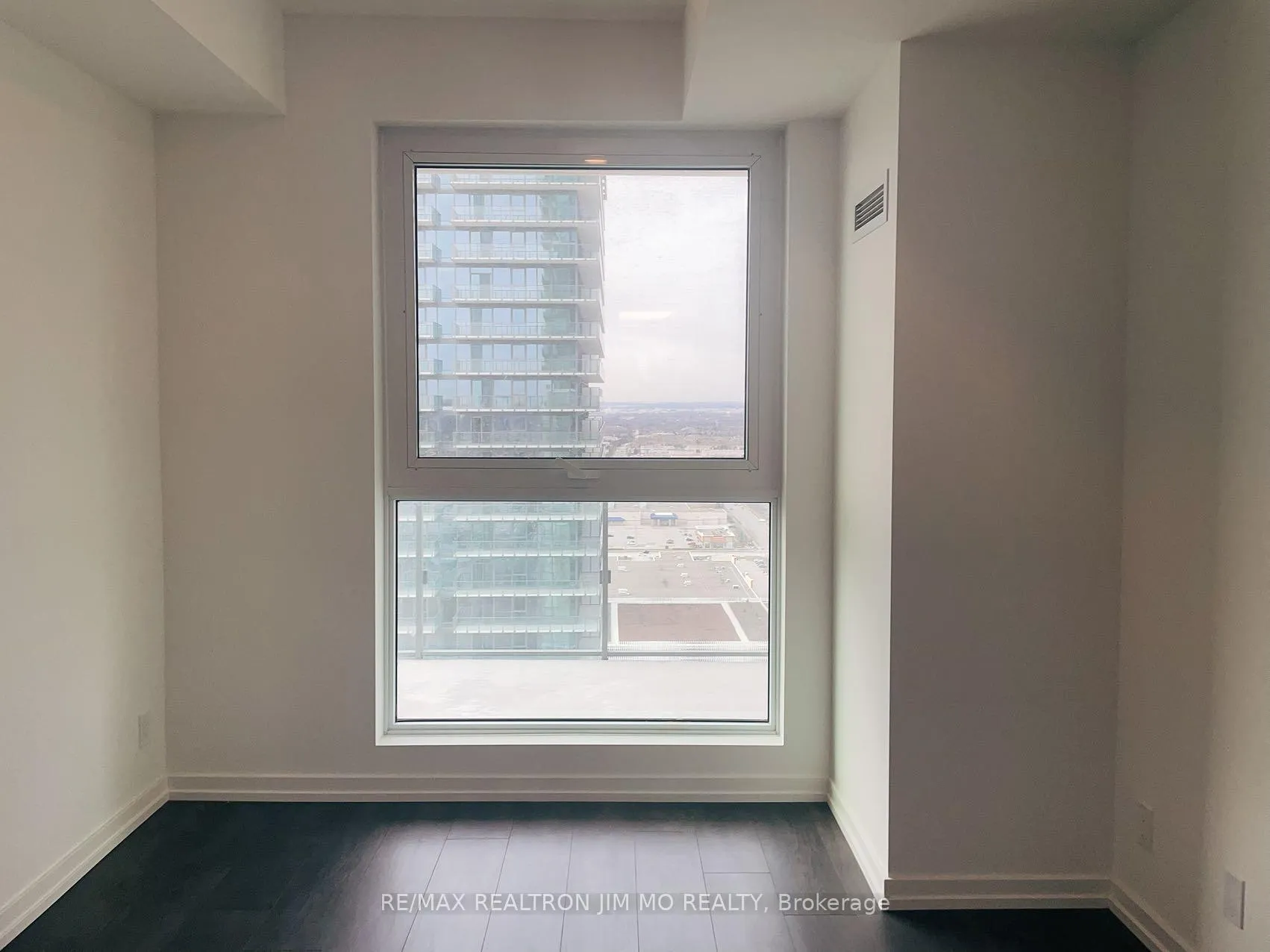 Photo 12 of Unit 3103, 7890 Jane Street, Vaughan, Vaughan Corporate Centre — HOMEH
