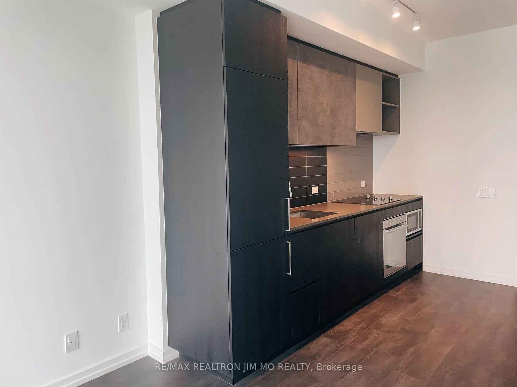 Photo 15 of Unit 3103, 7890 Jane Street, Vaughan, Vaughan Corporate Centre — HOMEH