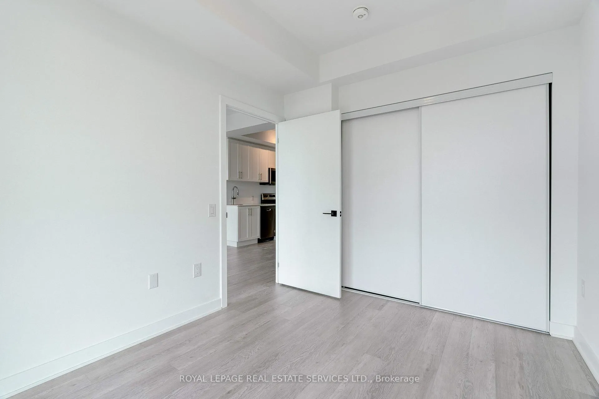 Photo 20 of Unit 502, 2782 Barton Street E, Hamilton, Stoney Creek — HOMEH