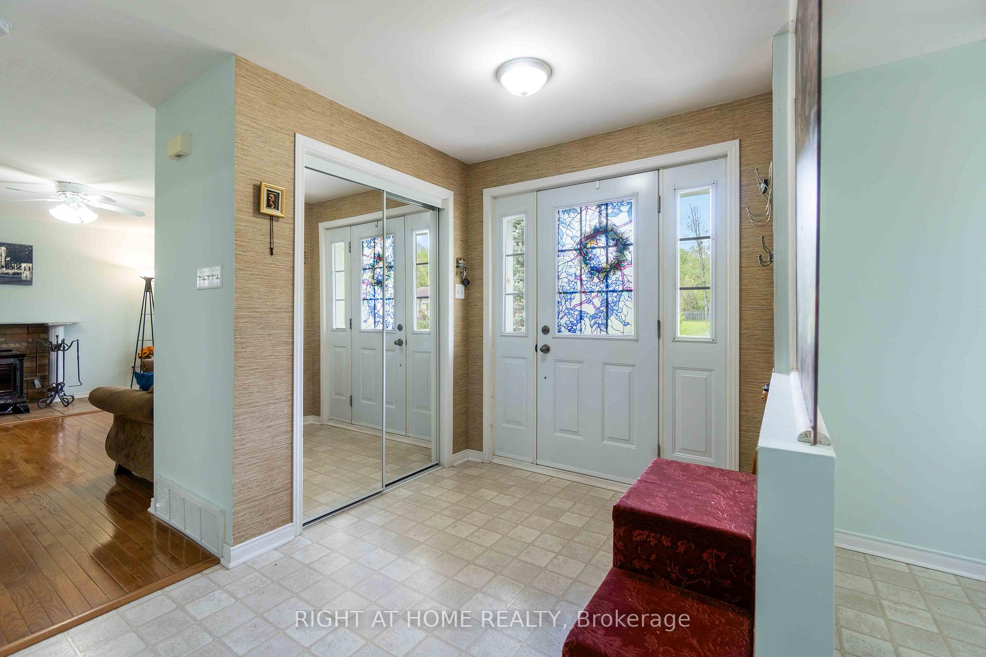Photo 7 of 104 & 110 Highview Drive, Ottawa, Constance Bay — HOMEH