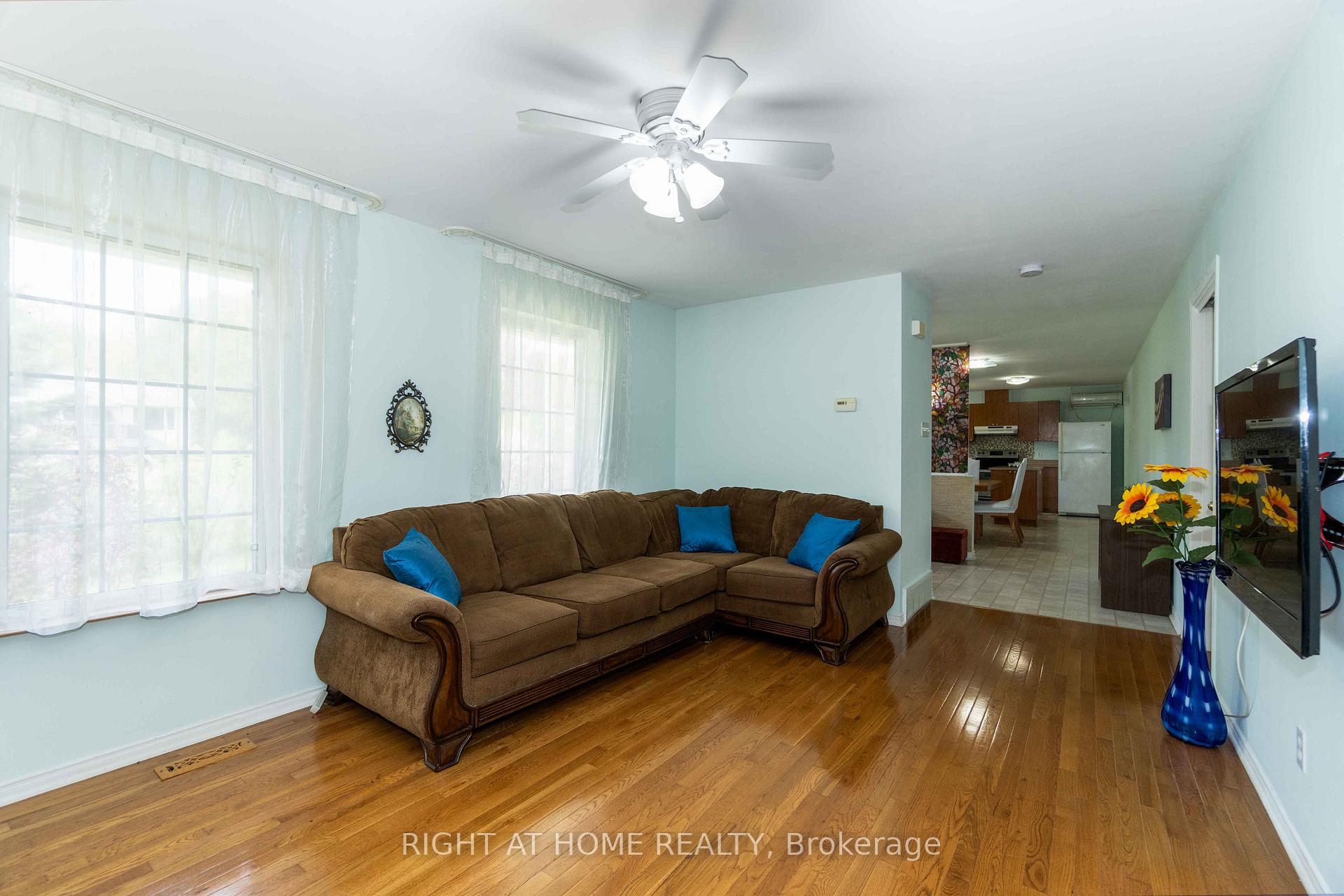 Photo 10 of 104 & 110 Highview Drive, Ottawa, Constance Bay — HOMEH