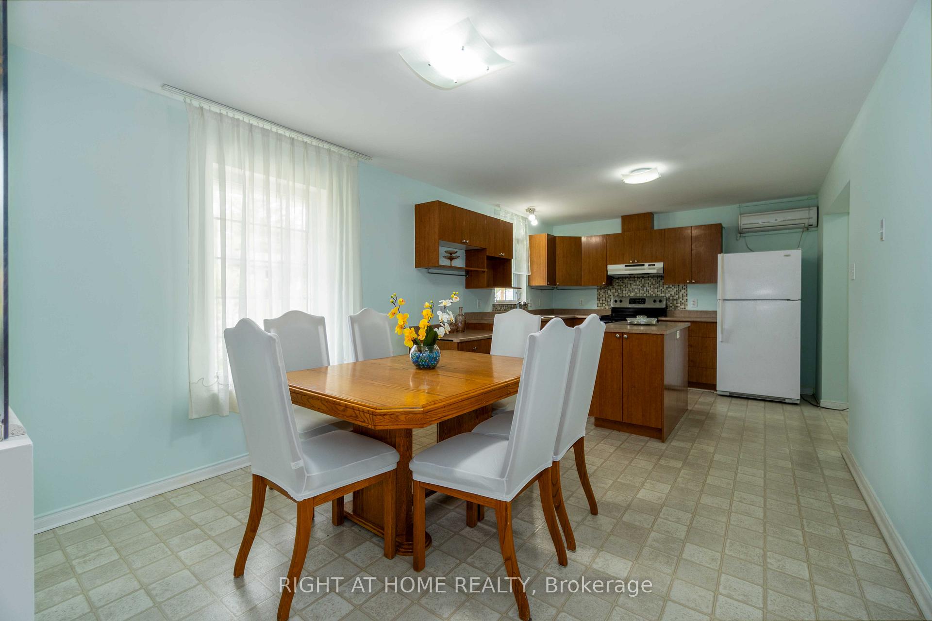 Photo 12 of 104 & 110 Highview Drive, Ottawa, Constance Bay — HOMEH