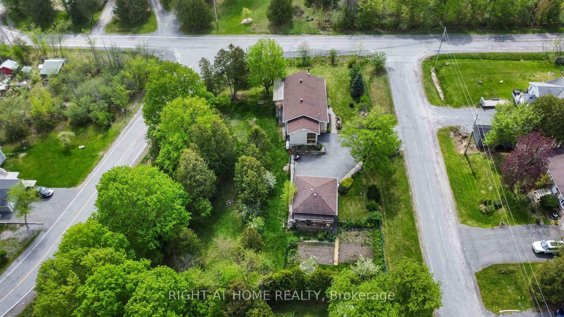 Photo 32 of 104 & 110 Highview Drive, Ottawa, Constance Bay — HOMEH