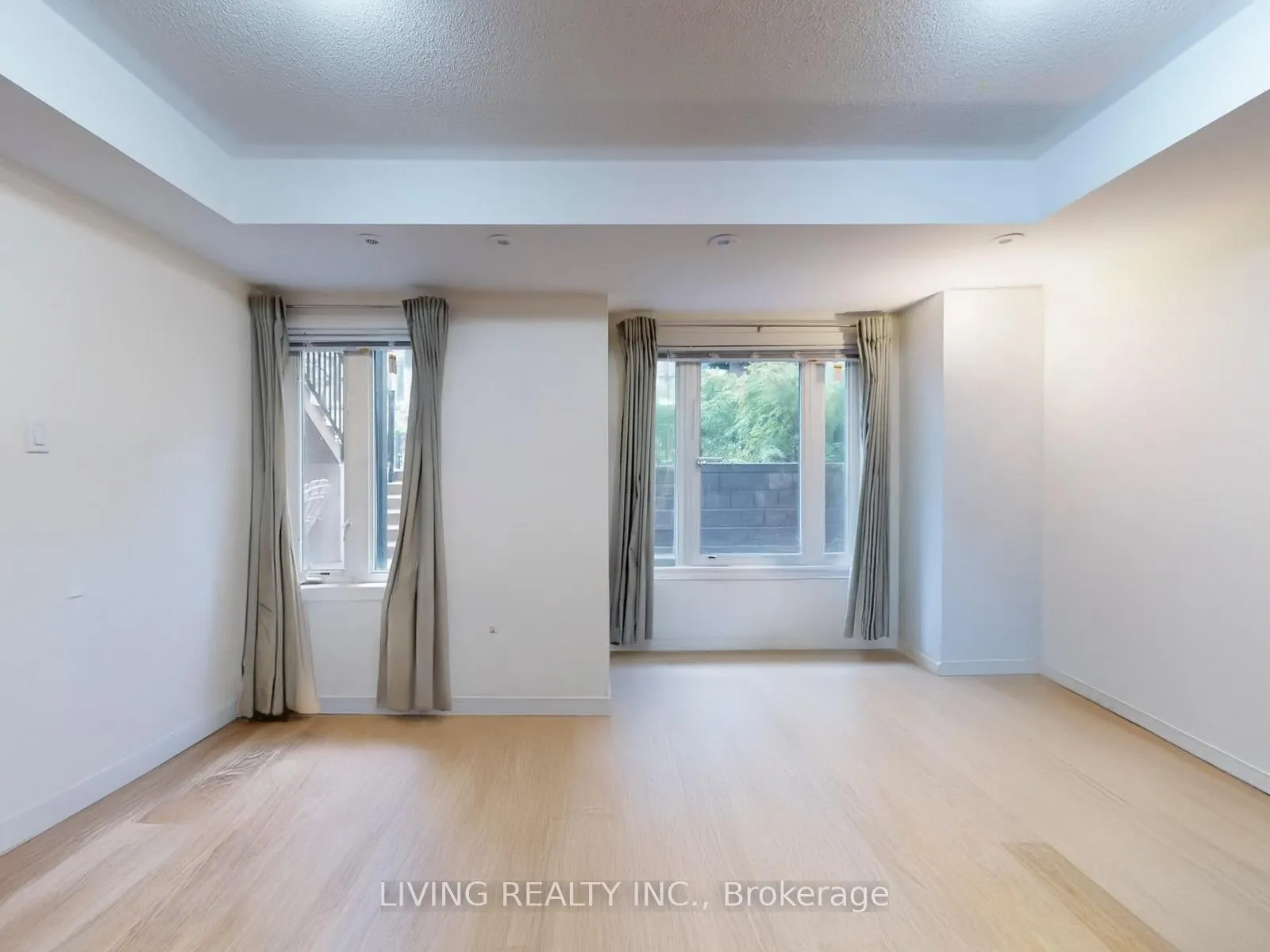 Photo 5 of Unit 196, 314 John Street, Markham, Aileen-Willowbrook — HOMEH