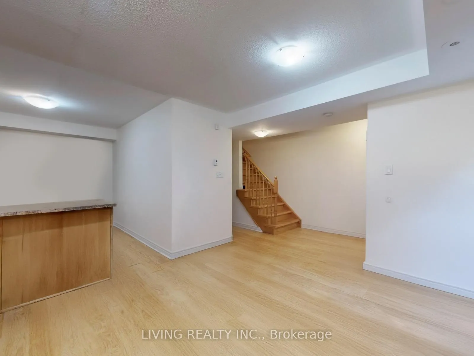 Photo 6 of Unit 196, 314 John Street, Markham, Aileen-Willowbrook — HOMEH