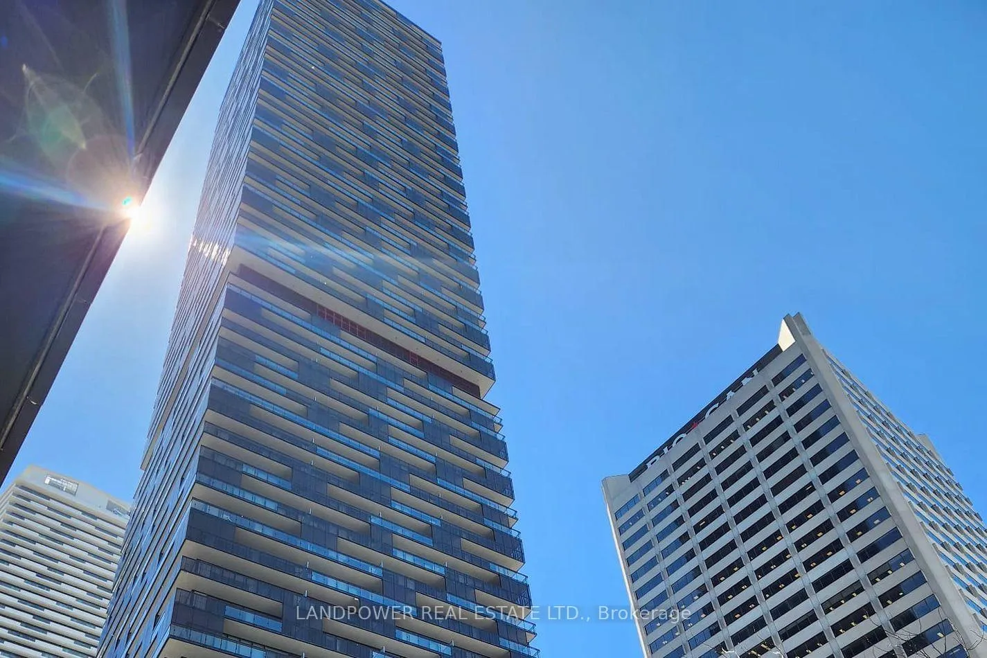 Front of Unit 1104, 8 Eglinton Avenue E