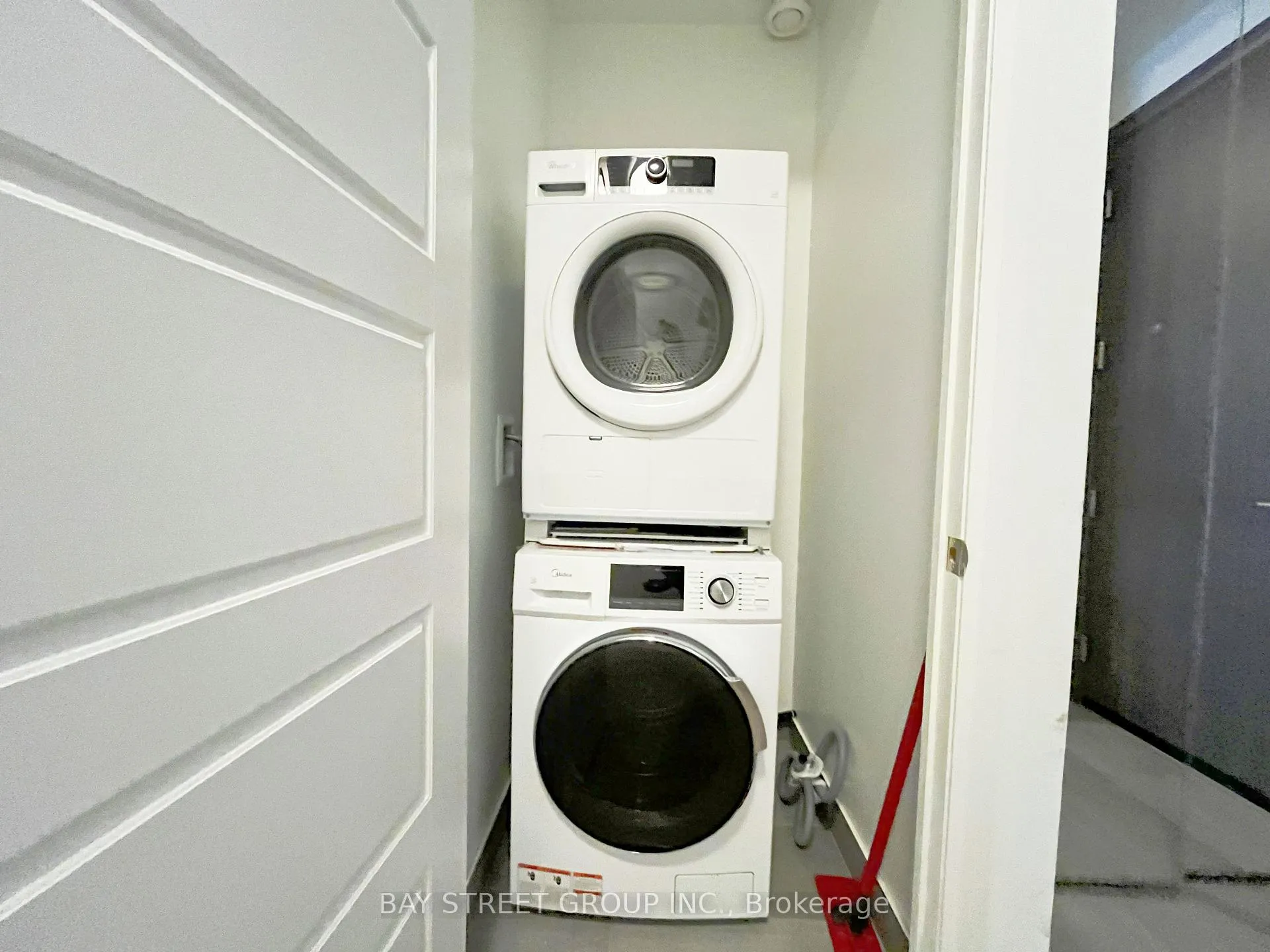 Photo 14 of Unit 201, 25 Water Walk Drive, Markham, Unionville — HOMEH