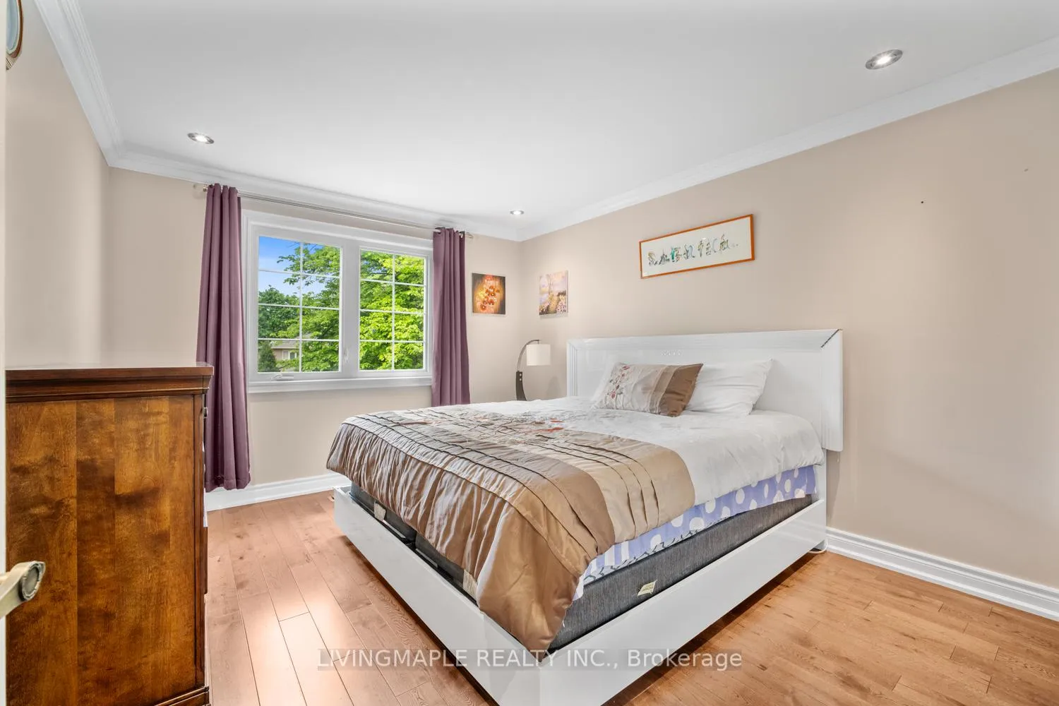Photo 23 of 110 Fincham Avenue, Markham, Markham Village — HOMEH