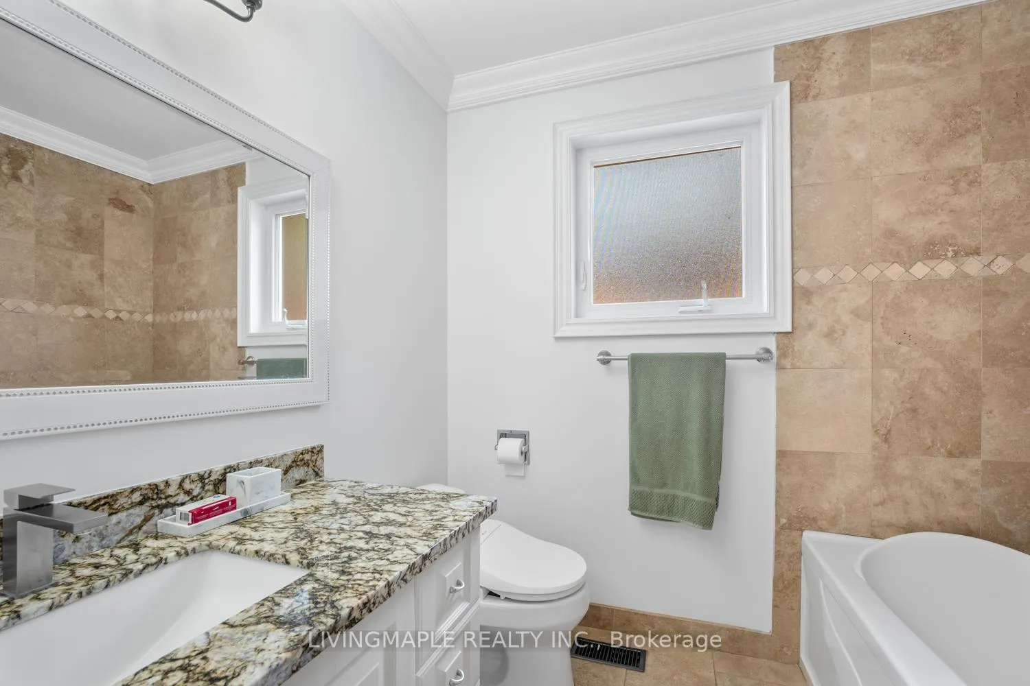 Photo 24 of 110 Fincham Avenue, Markham, Markham Village — HOMEH