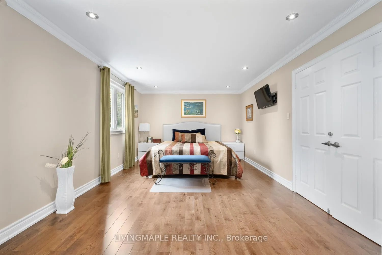 Photo 27 of 110 Fincham Avenue, Markham, Markham Village — HOMEH