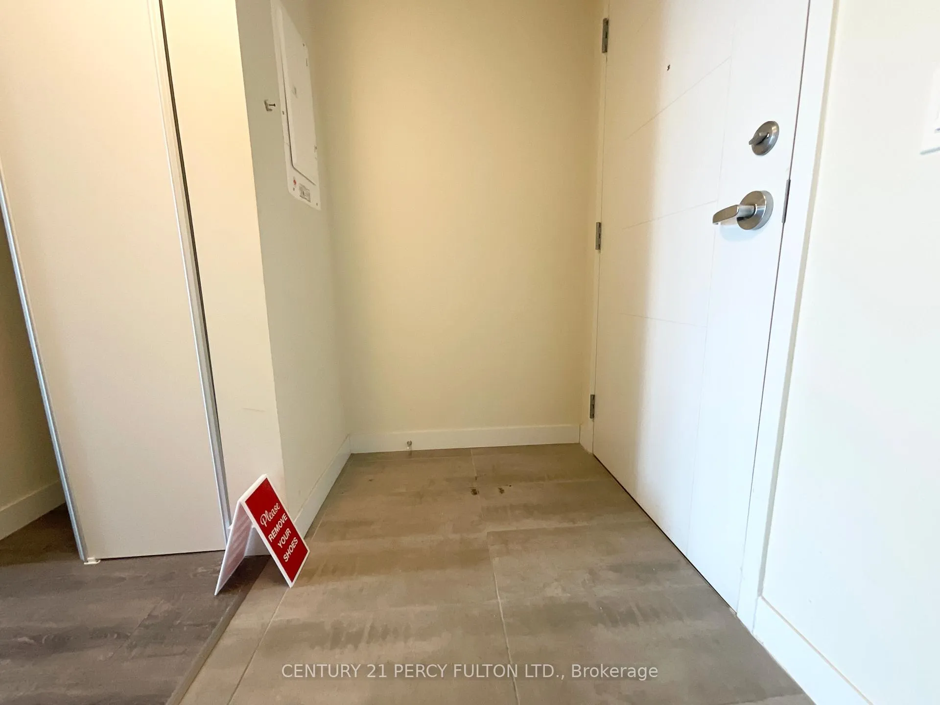 Photo 4 of Unit 302, 257 Hemlock Street, Waterloo, Beechwood/University — HOMEH