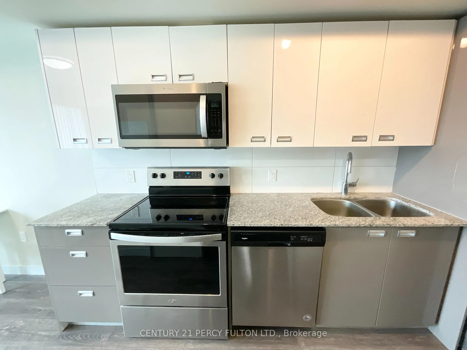 Photo 6 of Unit 302, 257 Hemlock Street, Waterloo, Beechwood/University — HOMEH
