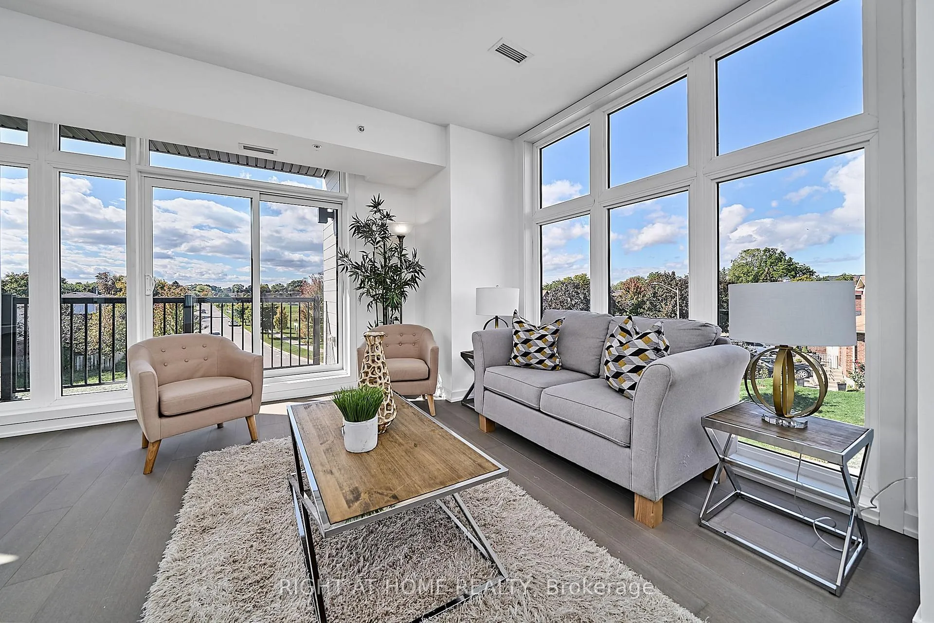 Photo 8 of Unit unit 34, 188 Angus Drive, Ajax, Central — HOMEH