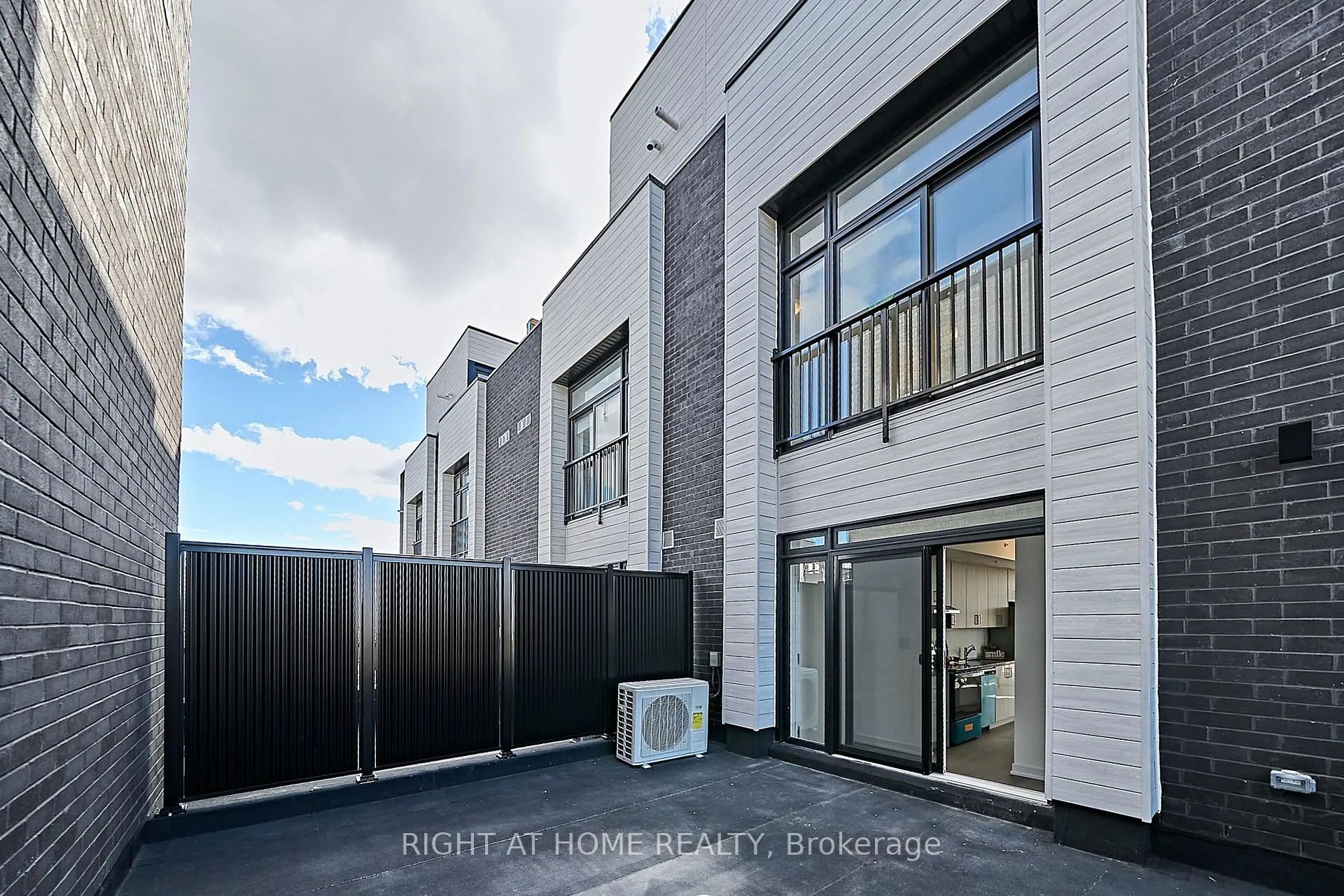Photo 21 of Unit unit 34, 188 Angus Drive, Ajax, Central — HOMEH