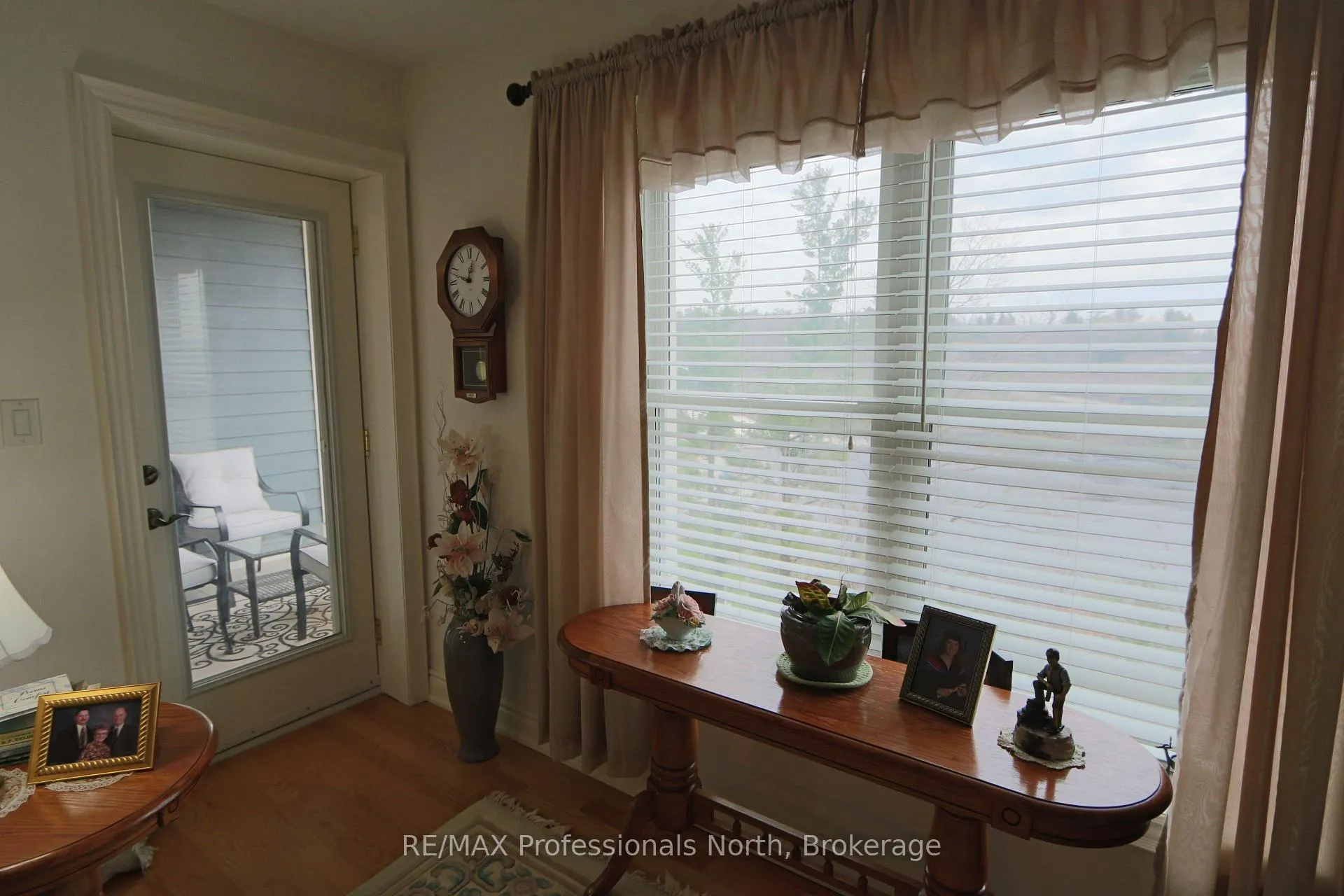 Photo 15 of Unit 304, 10A Kimberley Avenue, Bracebridge, Macaulay — HOMEH