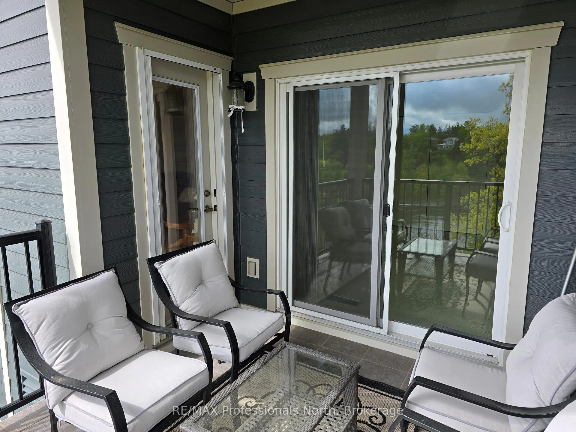 Photo 17 of Unit 304, 10A Kimberley Avenue, Bracebridge, Macaulay — HOMEH