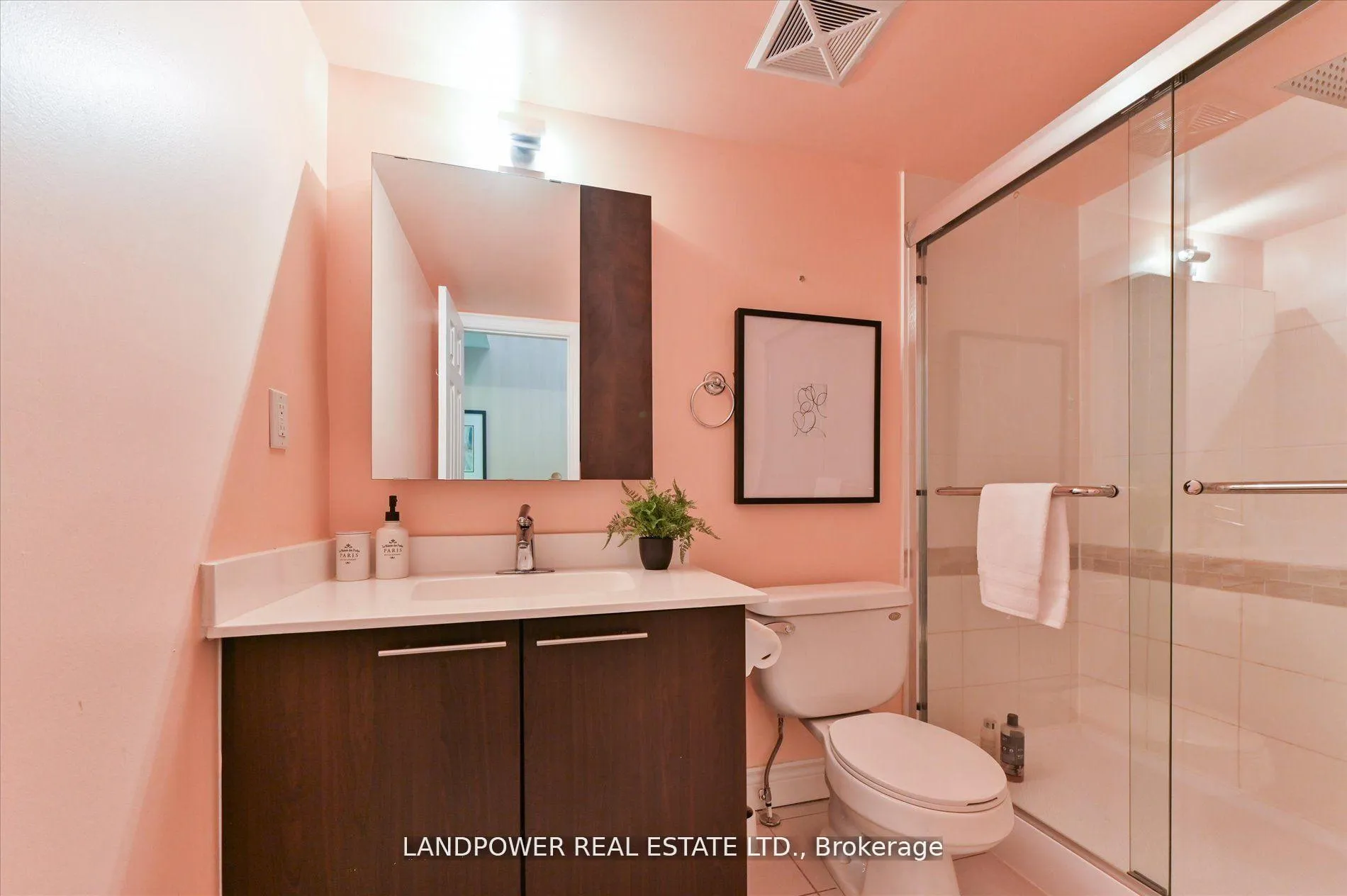 Photo 5 of 7 Saddlecreek Drive, Markham, Commerce Valley — HOMEH