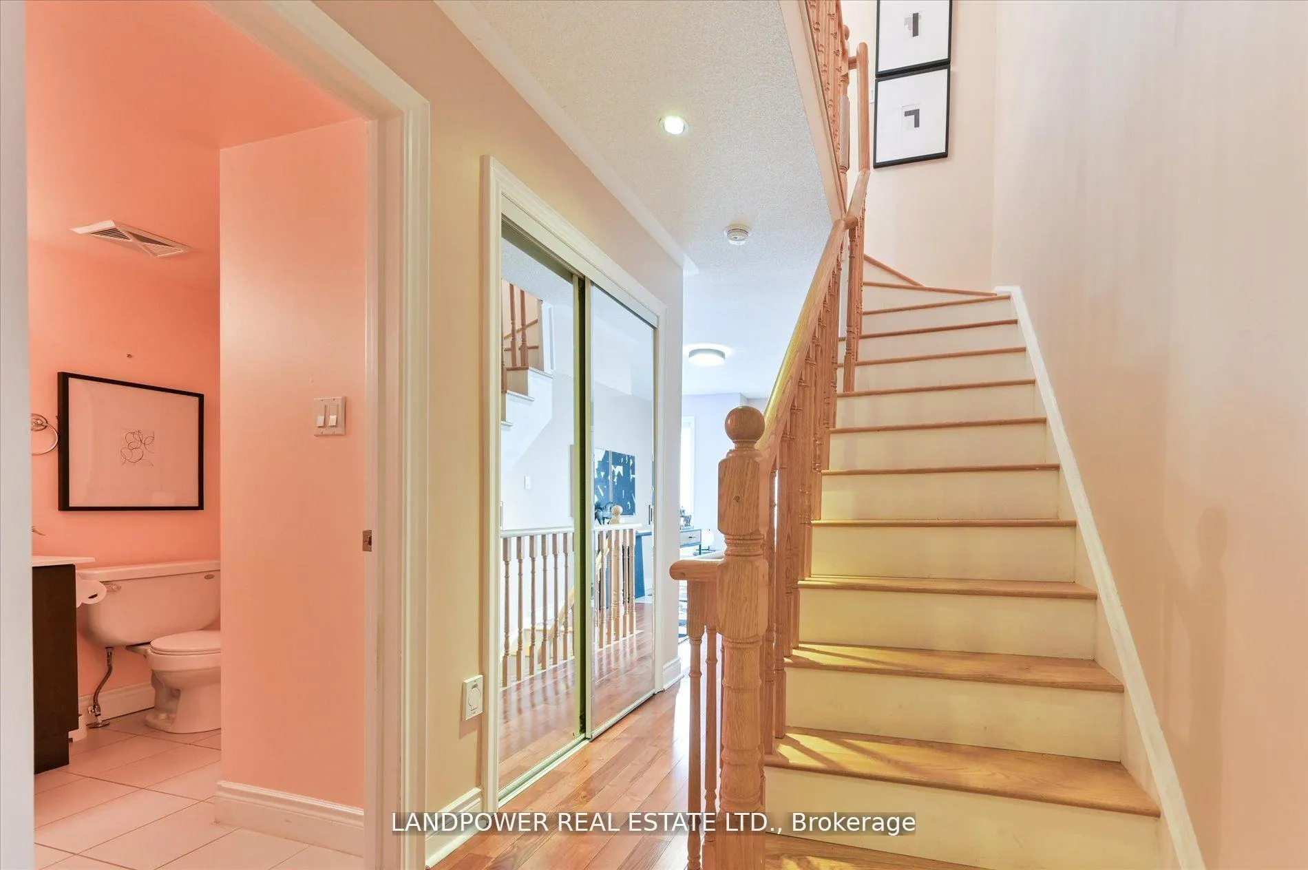Photo 6 of 7 Saddlecreek Drive, Markham, Commerce Valley — HOMEH