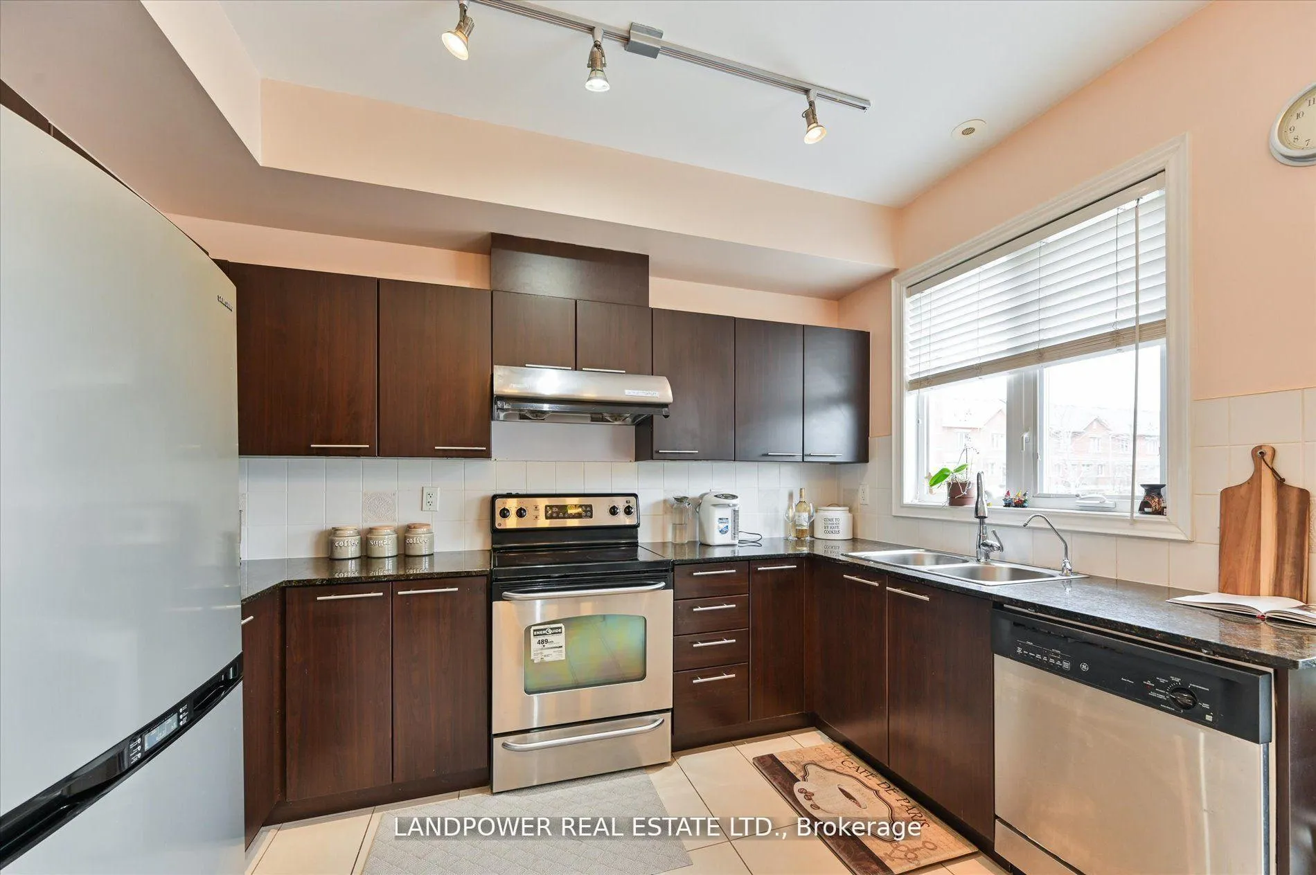 Photo 12 of 7 Saddlecreek Drive, Markham, Commerce Valley — HOMEH